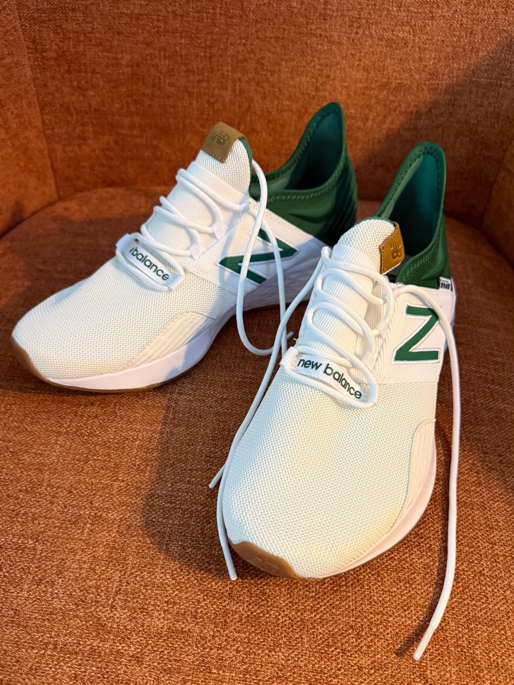 New Balance White and Green Roav Sneakers 11M